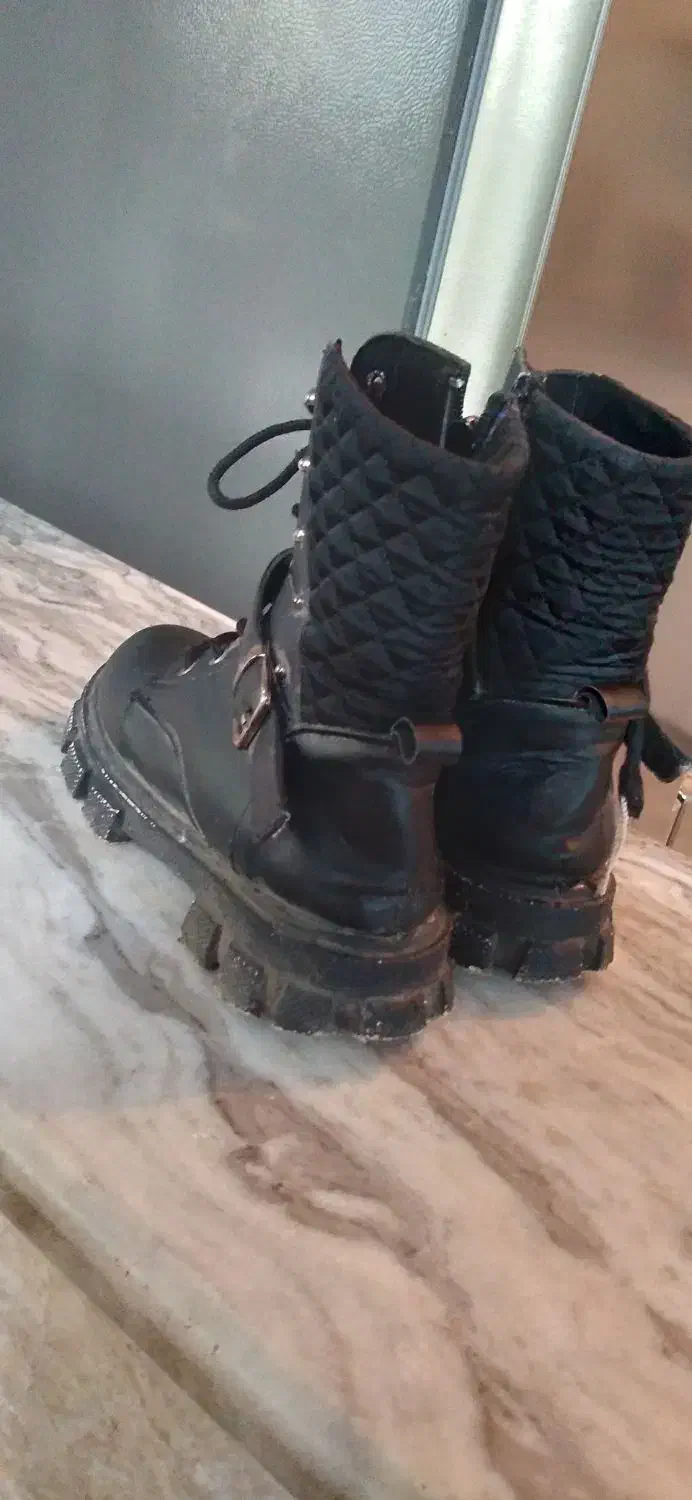 نیم بوت|کیف، کفش، کمربند|قزوین, |دیوار