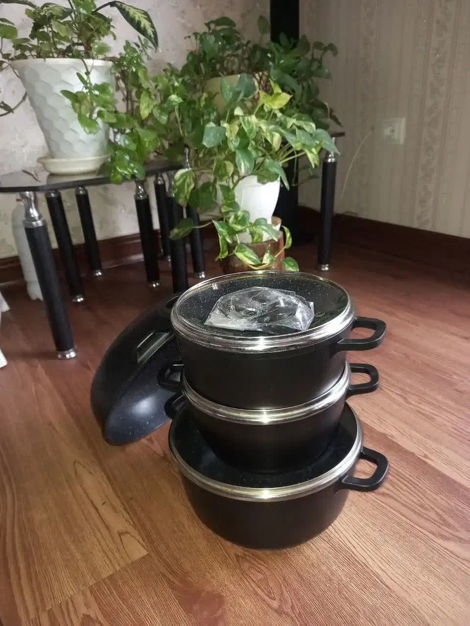 سرویس قابلمه چدن|ظروف پخت‌وپز|هشتگرد, فاز ۱ مهستان|دیوار