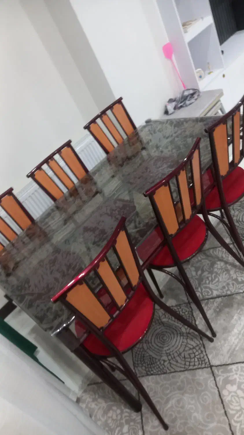 میز نهار خوری ۶ نفره|میز و صندلی غذاخوری|اصفهان, ملاصدرا|دیوار