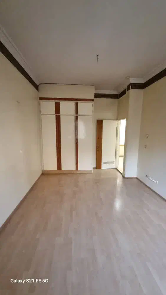 160متر سه خوابه باغستان دوم