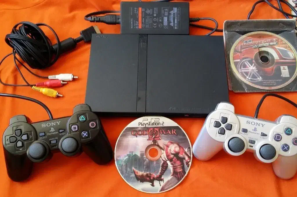 کپیخور کردن پلی۴و۲/بازی پلی۴و۲/لوازم و دسته فابریک|کنسول، بازی ویدئویی و آنلاین|شهرضا, |دیوار