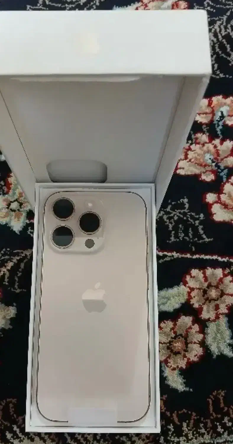 ایفون ۱۶ پرو|موبایل|فسا, |دیوار