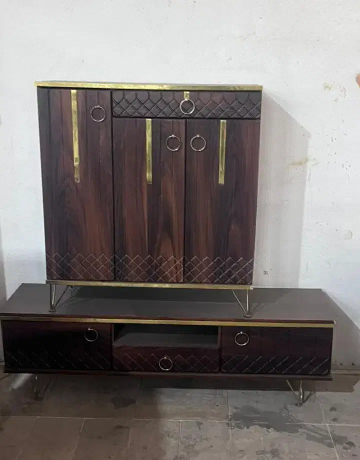 میز تلوزیون و جاکفشی ست در حدنو|میز تلویزیون|قرچک, میرزائی جنوبی|دیوار