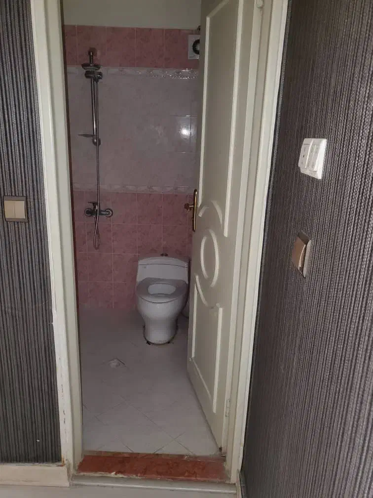 سعادت آباد/۷۰متر دو خواب/رو به آفتاب/خوش نقشه