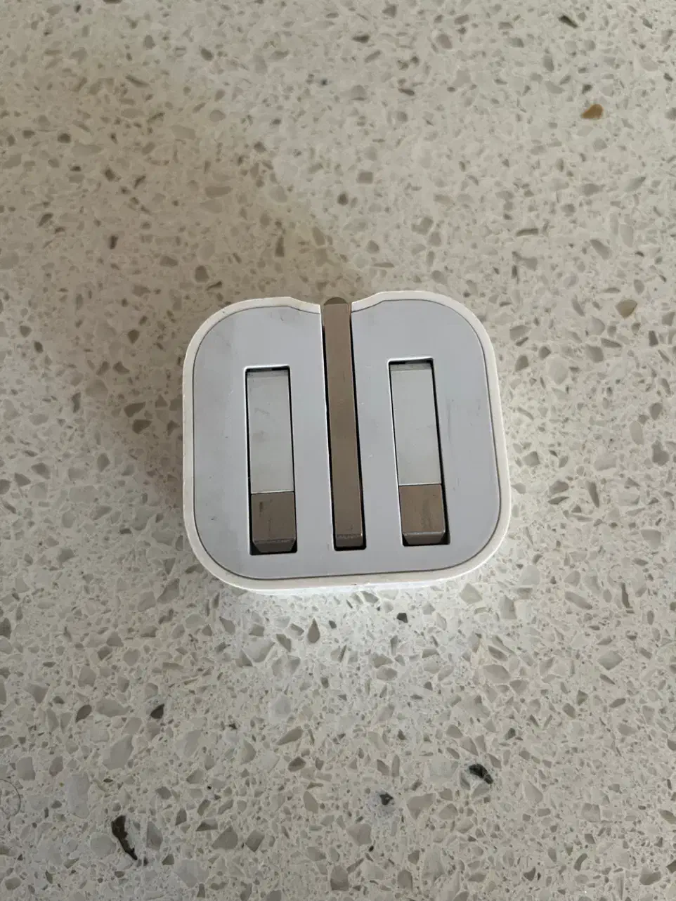 آداپتور اصلی اپل ۱۰ وات|لوازم جانبی موبایل و تبلت|تهران, قزل قلعه|دیوار