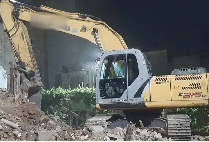 بیل مکانیکی نیوهلند ۲۱۵|خودرو سنگین|تهران, نیروی هوایی (پیروزی)|دیوار