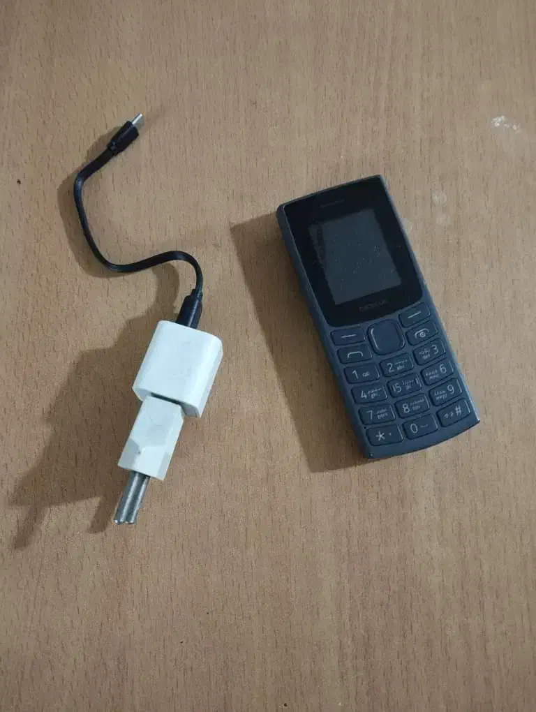 گوشی ساده نوکیا وشارژ.|موبایل|تهران, ائمه اطهار|دیوار