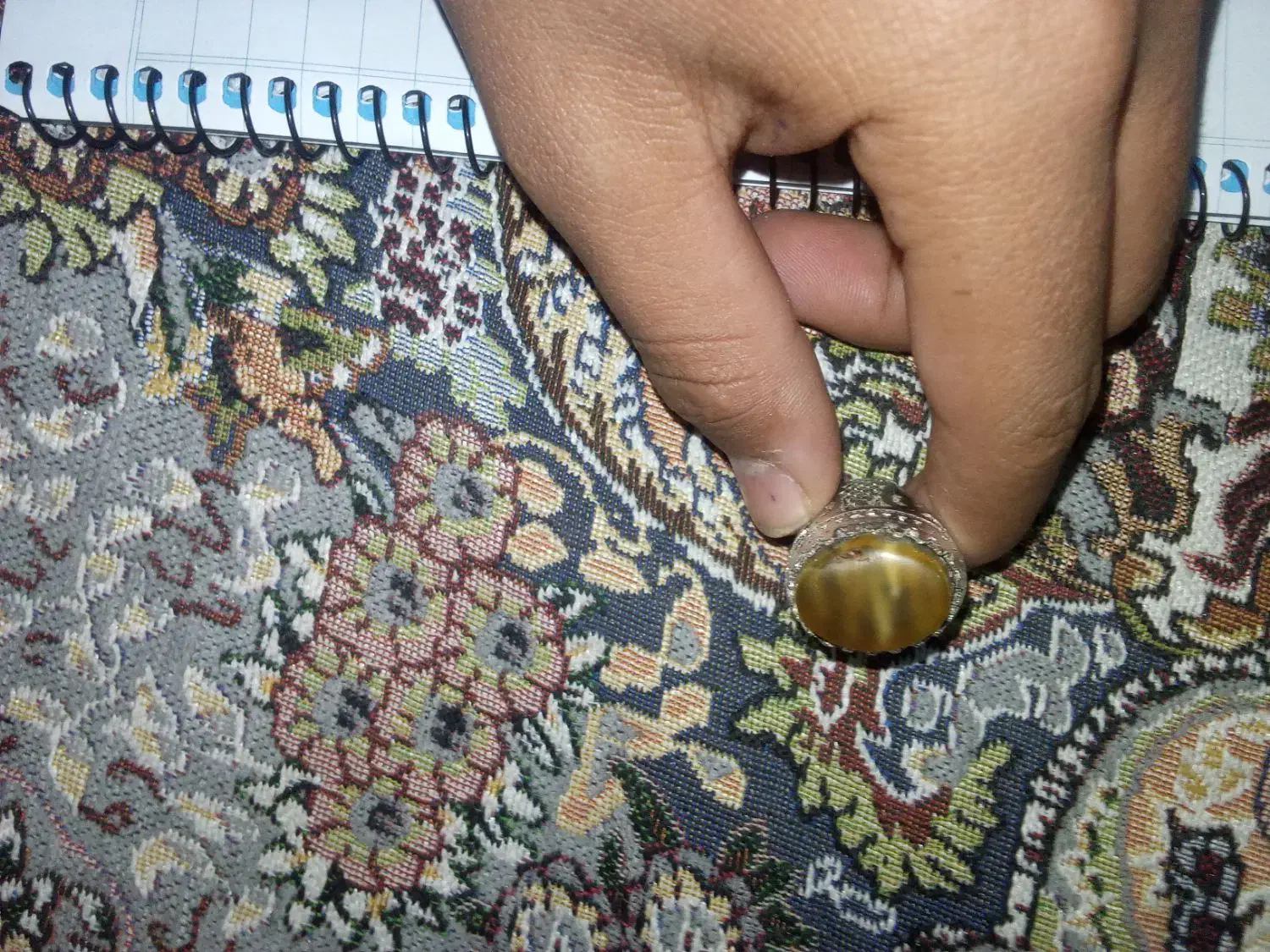 انگشترعقیقنقرهایارپایین|کلکسیون اشیاء عتیقه|ایرانشهر, |دیوار