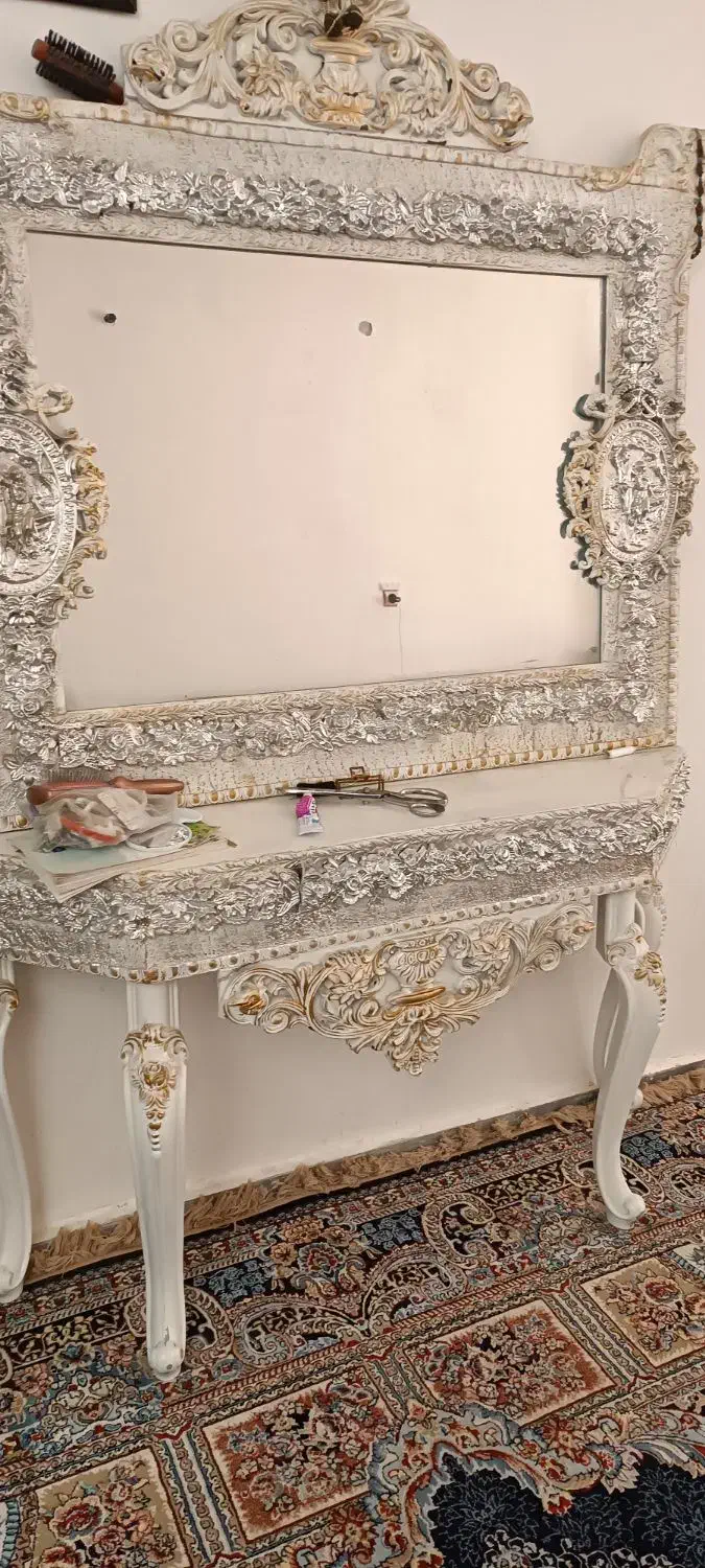اینه وکنسول|آینه|اسلام‌‌آباد غرب, |دیوار