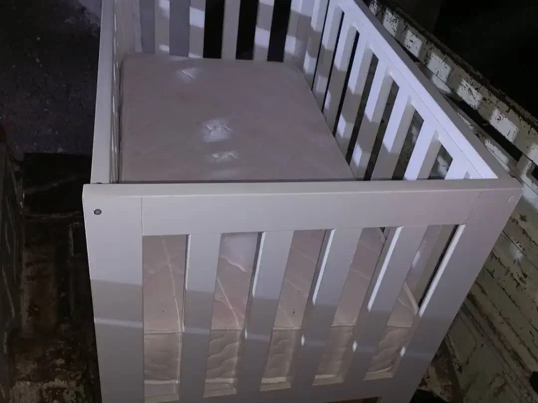 تخت کودک|تخت و صندلی بچه|گرگان, |دیوار