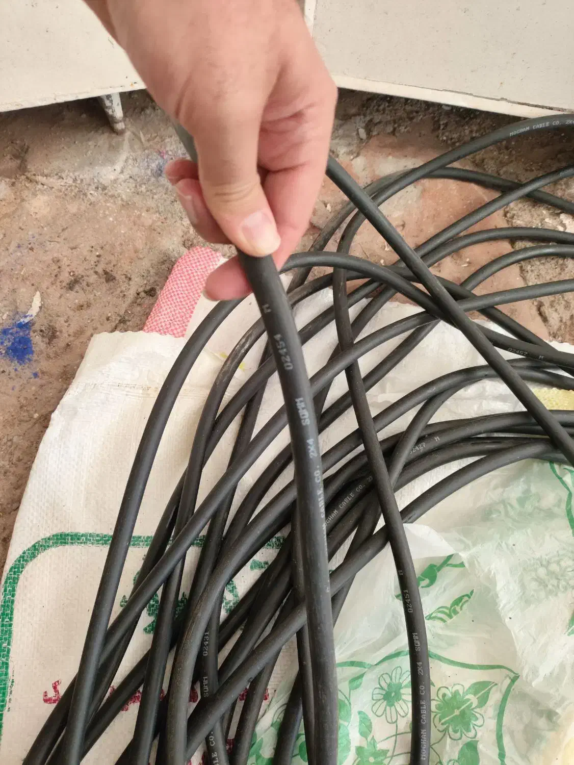 کابل برق افشان فشار قوی|مصالح و تجهیزات ساختمان|سبزوار, ولیعصر (نجار آباد)|دیوار