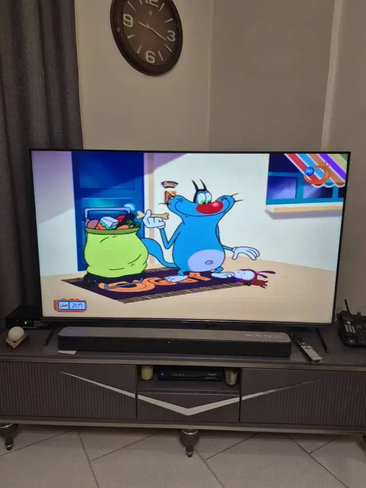 تلویزیون ۵۵ اینچ یونیوا|تلویزیون و پروژکتور|تهران, نیروی هوایی (پیروزی)|دیوار