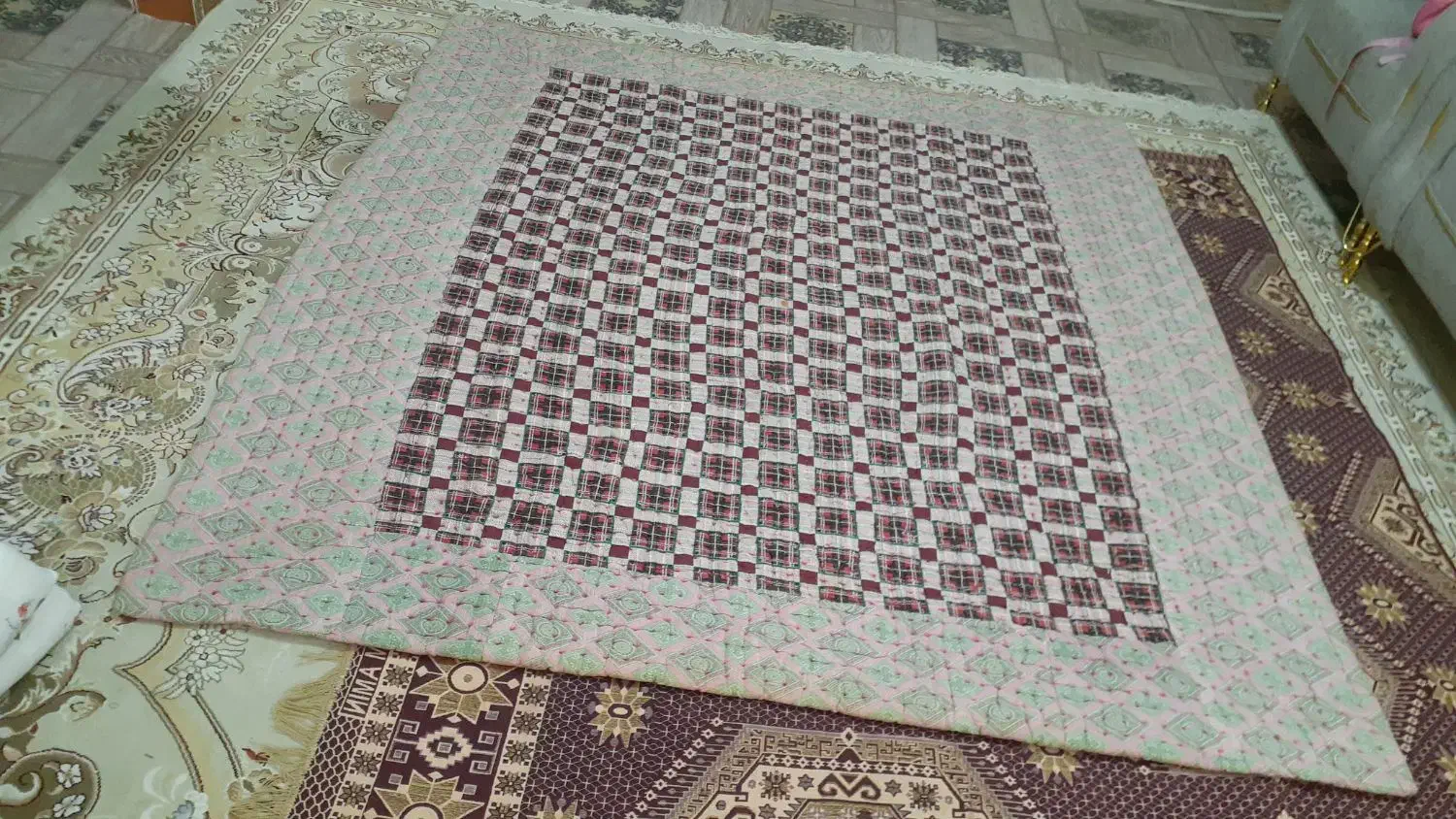 لحاف پشمی سالم وبدون پارگی|رختخواب، بالش، پتو|تاکستان, |دیوار