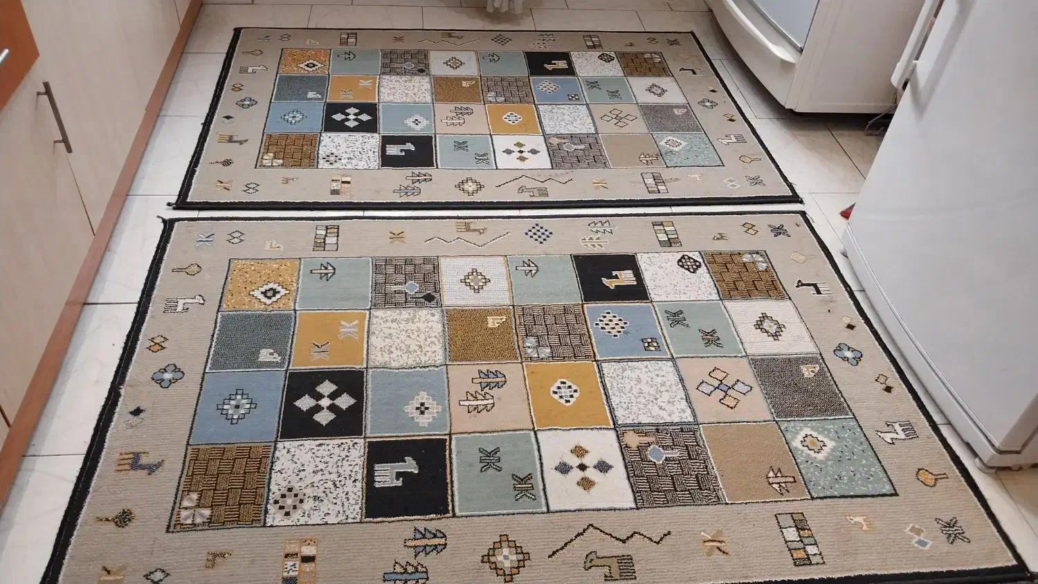 تعدادی فرش گلیم قالیچه صندلی تک|فرش|کرج, گوهردشت|دیوار