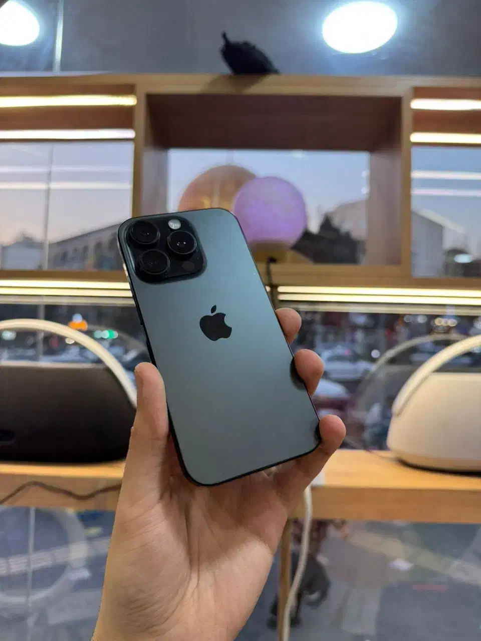 16 pro مشکی و دیزرت  زیر قیمت|موبایل|تهران, تهرانپارس غربی|دیوار