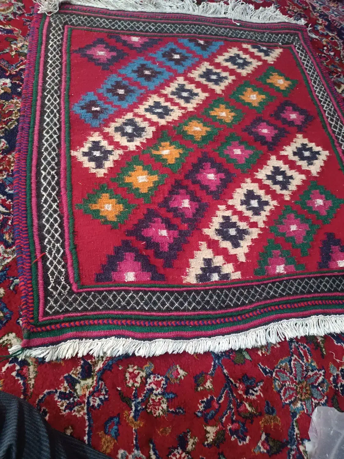 جفت گلیم پادری|پادری|کرمان, |دیوار