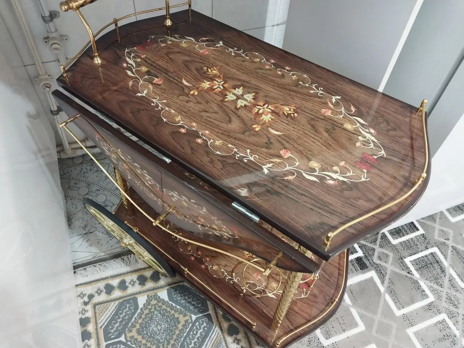 میزبار چوبی|صنایع دستی و سایر لوازم تزئینی|تاکستان, |دیوار