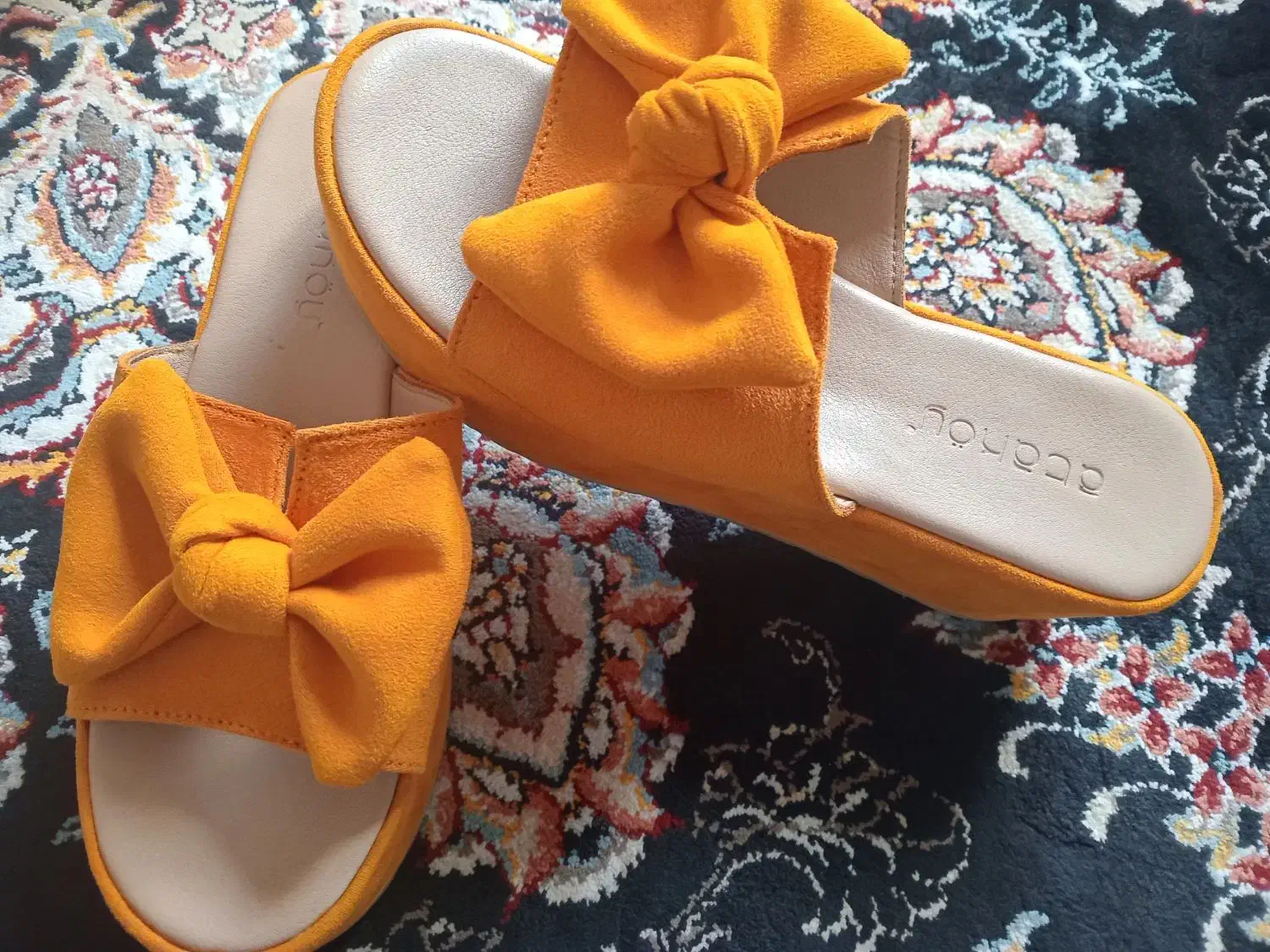 دنپای صندل شیک|کیف، کفش، کمربند|مهاجران, |دیوار