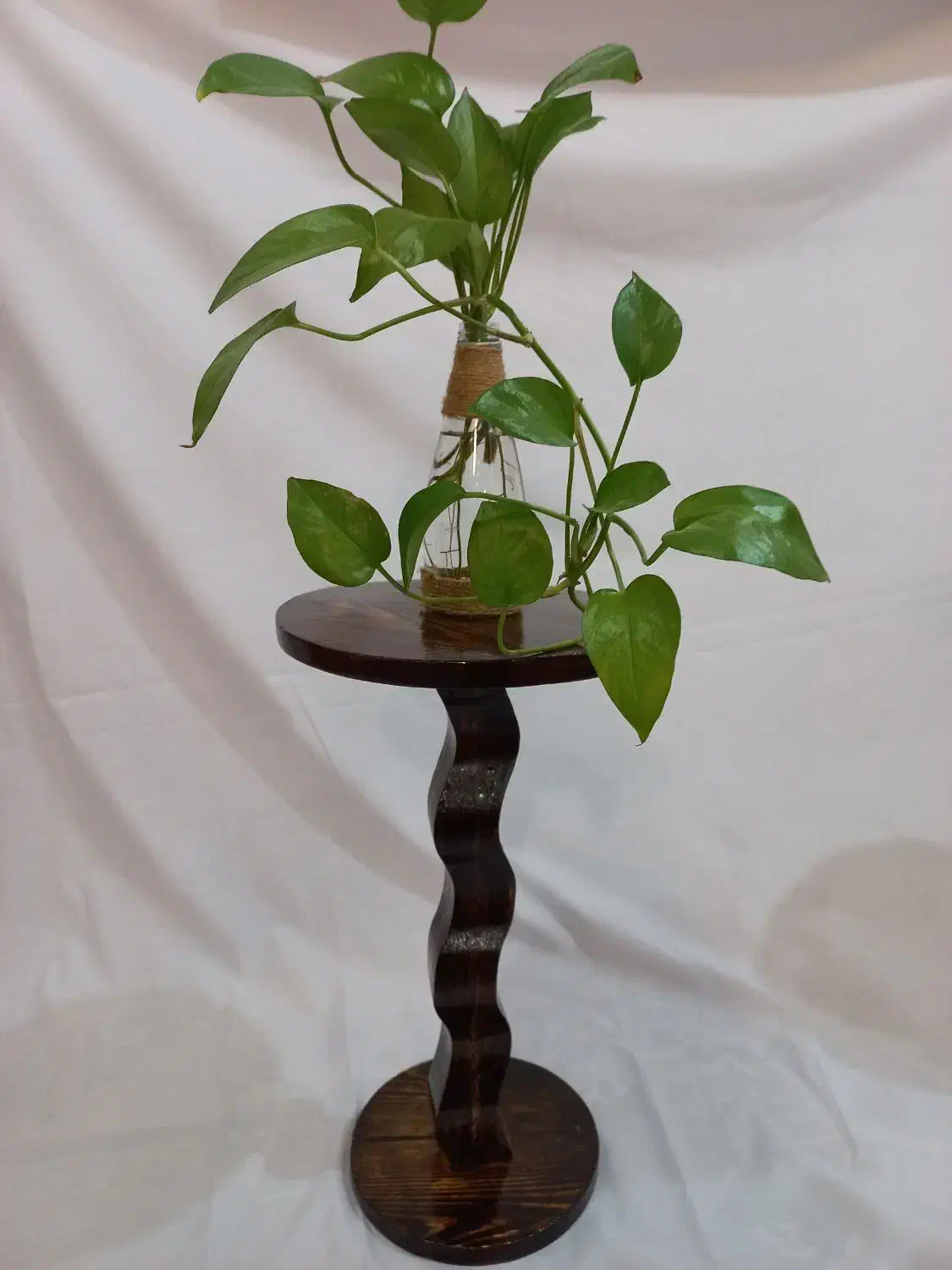 استند چوبی کرسی|صنایع دستی و سایر لوازم تزئینی|کیار, |دیوار