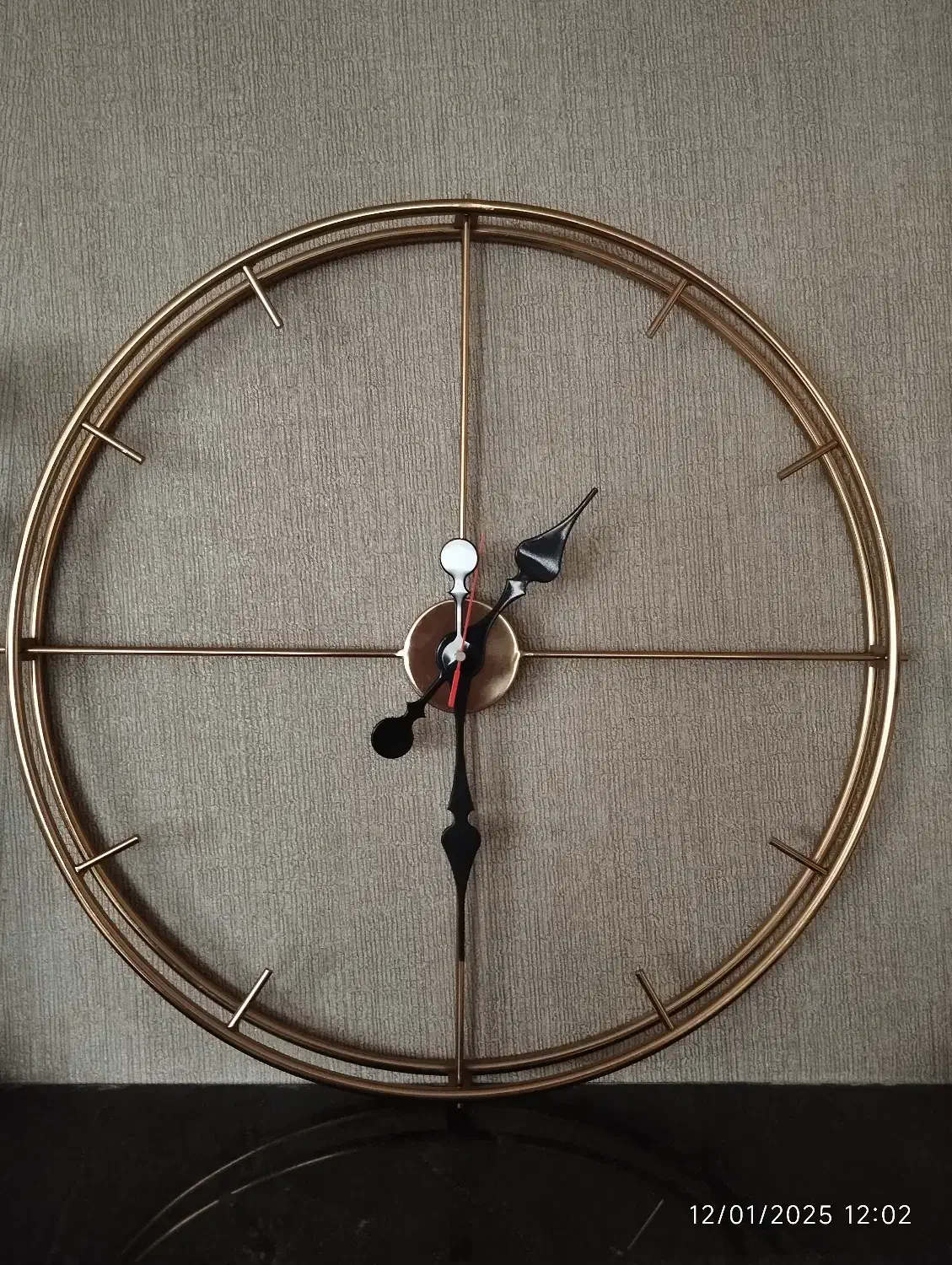 ساعت گرد فلزی|ساعت دیواری و تزئینی|شهریار, شهریار|دیوار