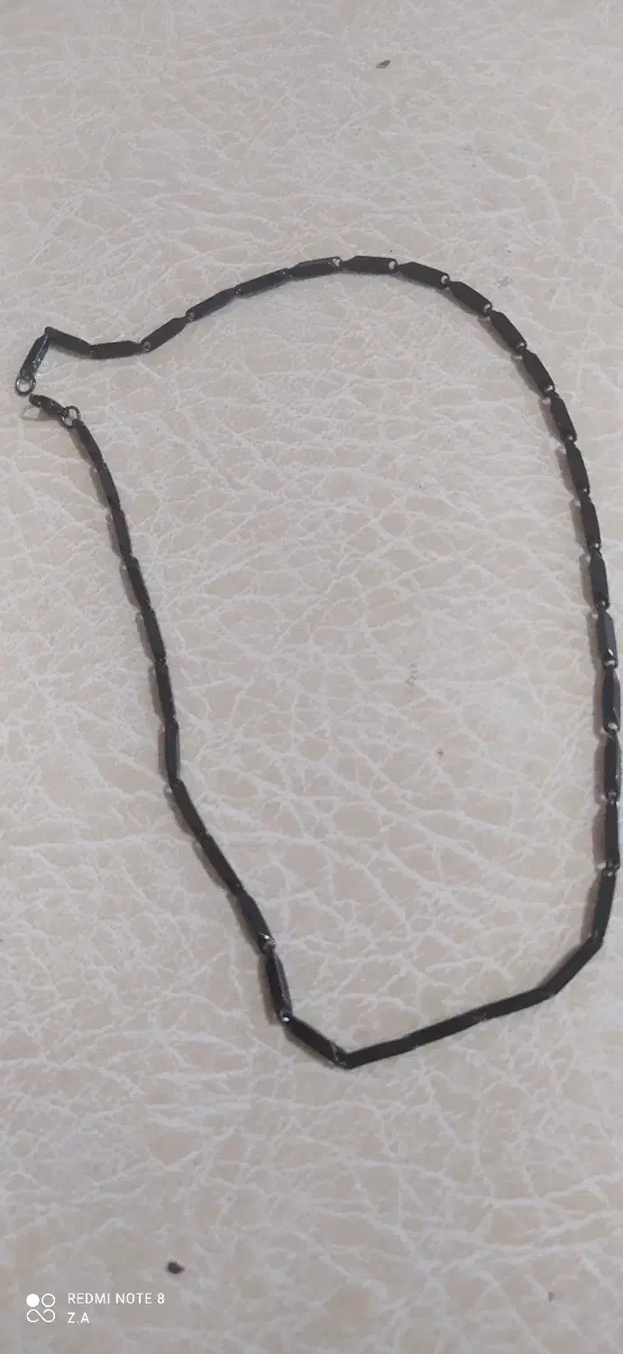 زنجیرگردن|بدلیجات|نهاوند, |دیوار