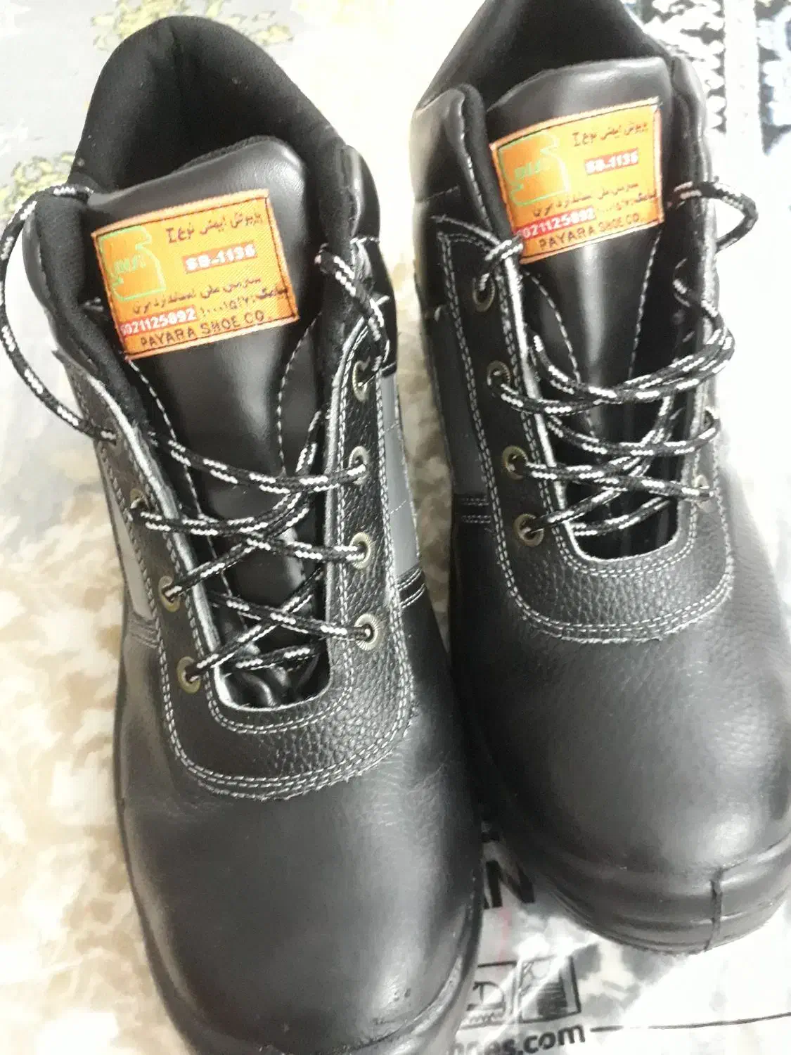 کفش ایمنی|کیف، کفش، کمربند|باوی, |دیوار