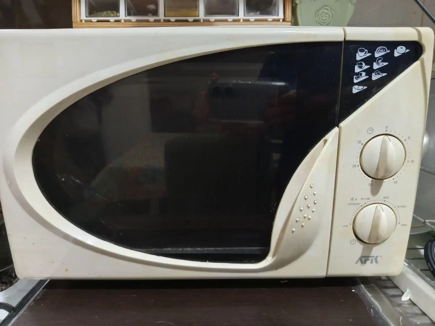 مایکروفر کاملا سالم|اجاق گاز و لوازم برقی پخت‌وپز|پرند, فاز ۶|دیوار