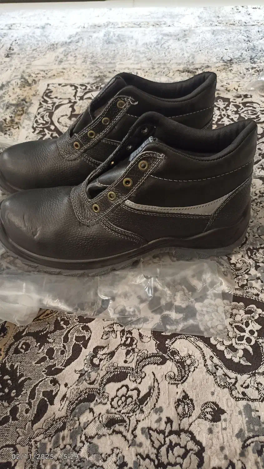 دو جفت کفش ایمنی آک|کیف، کفش، کمربند|اهواز, بهارستان|دیوار