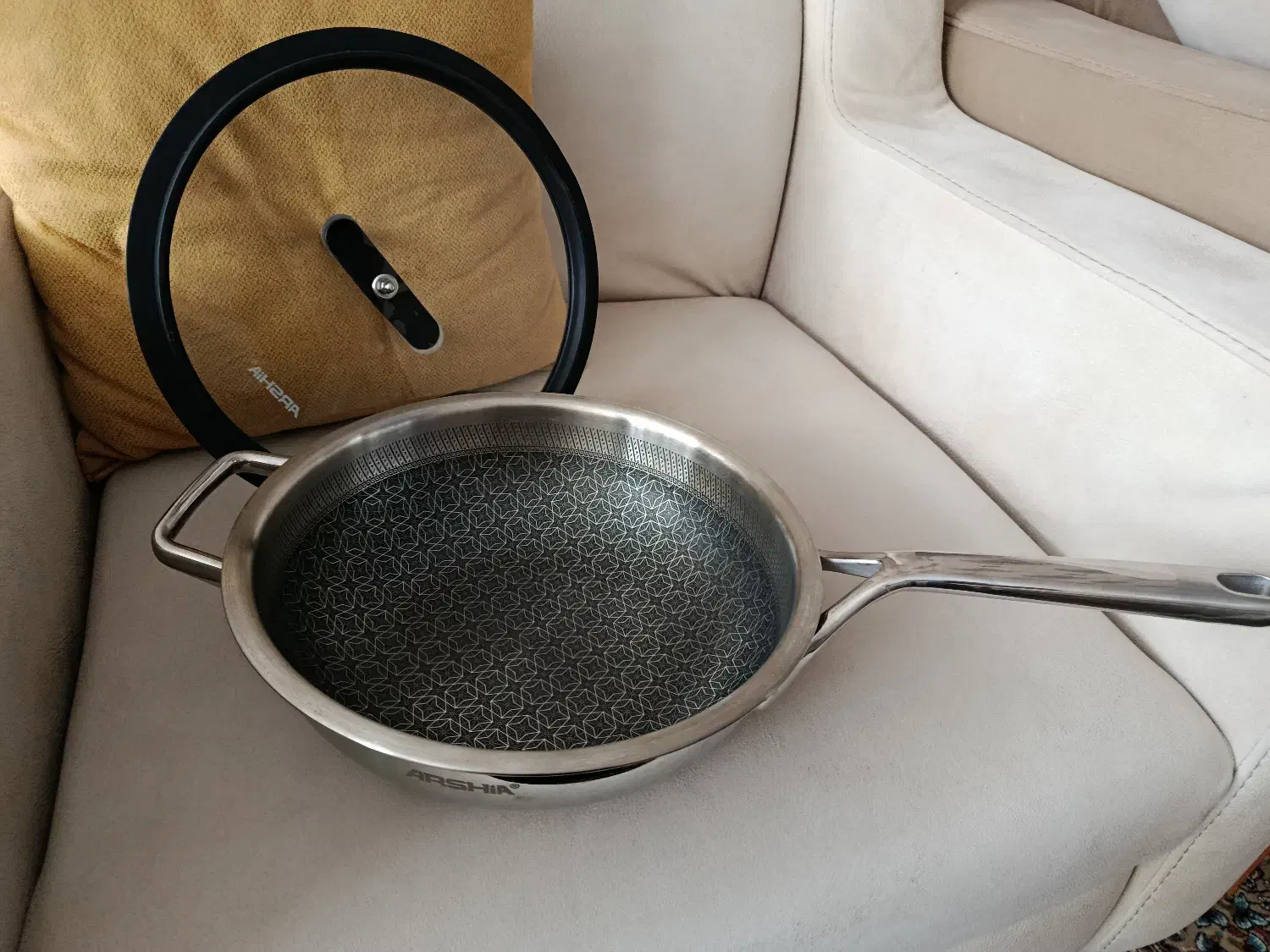 تابع استیل کف لیزری عرشیا تک دسته سایز 26|ظروف پخت‌وپز|شیراز, مسلم|دیوار