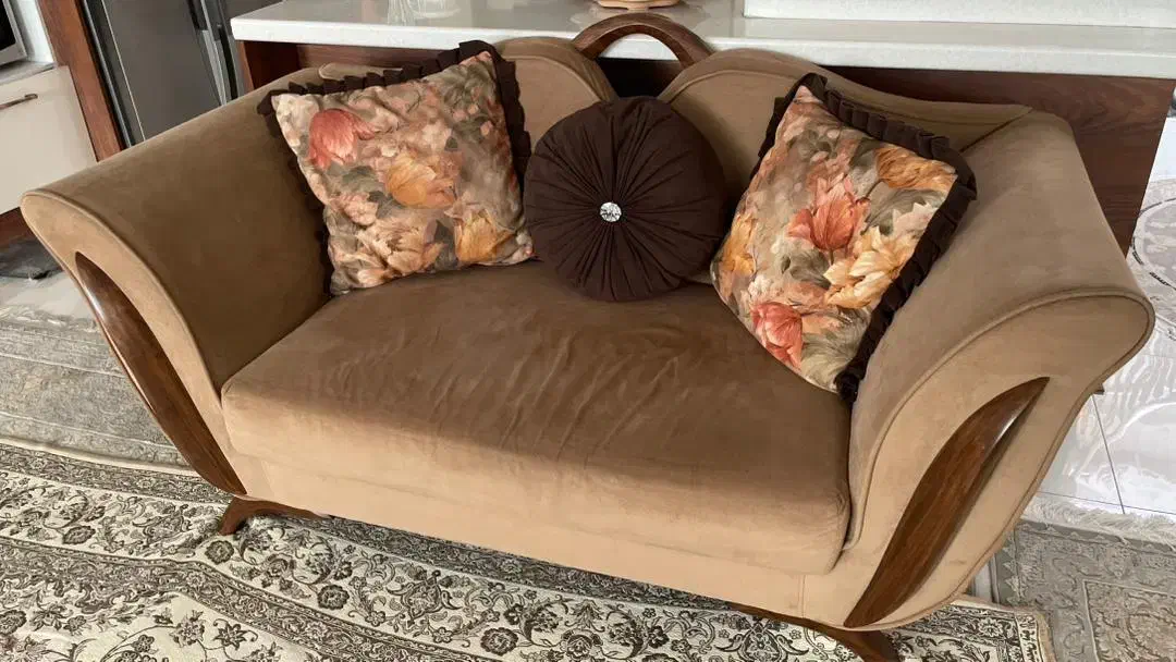 مبل اسکارلت|مبلمان خانگی و میز عسلی|همدان, |دیوار