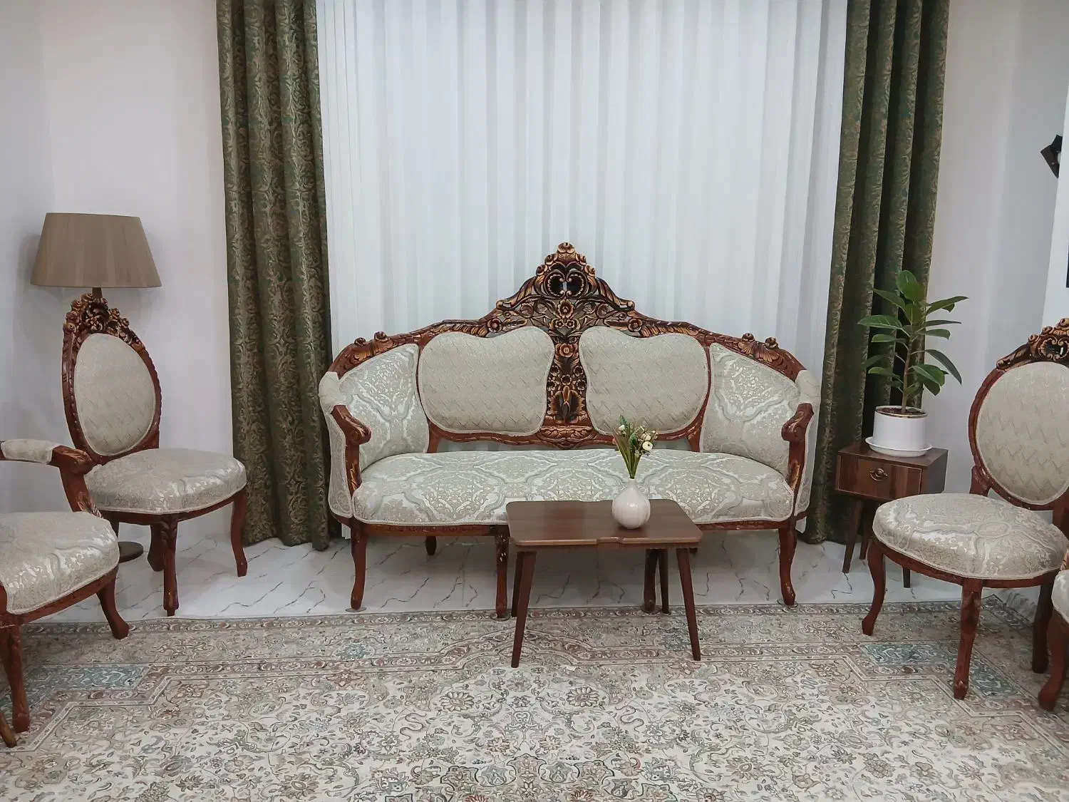 مبلمان سلطنتی 9نفره|مبلمان خانگی و میز عسلی|ملارد, |دیوار