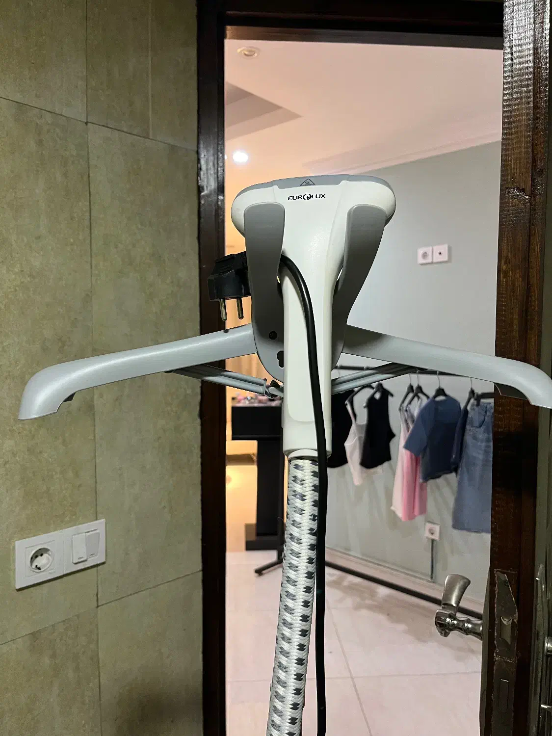 اتو|اتو و لوازم اتو|بابل, |دیوار