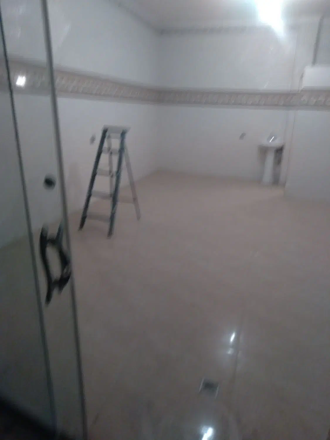 مغازه ۳۰متری باامکانات کامل وسرویس بهد|اجارهٔ مغازه و غرفه|الیگودرز, |دیوار