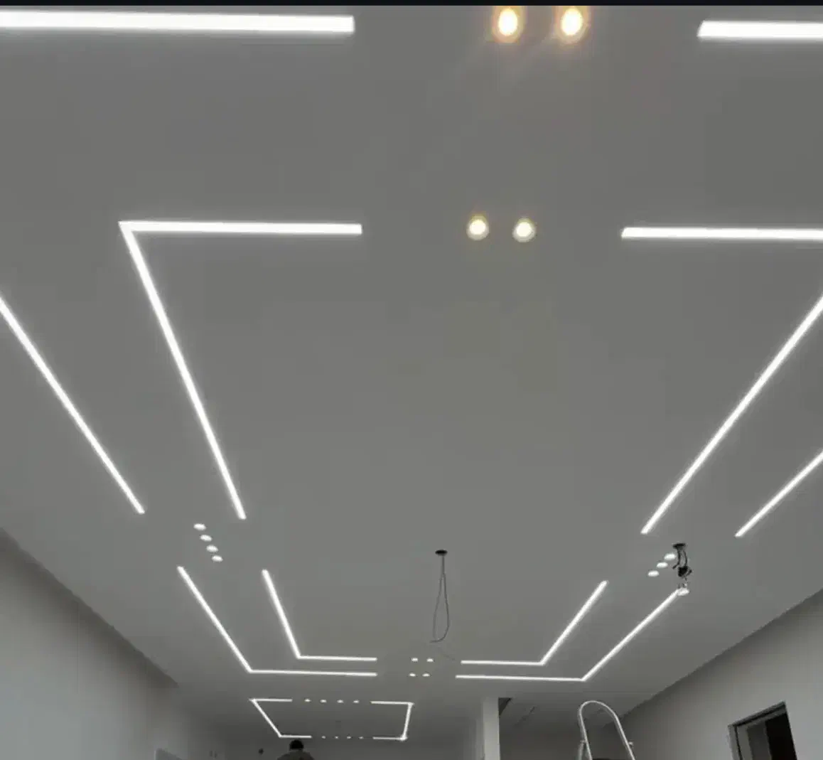 نور پردازی تخصصی ساختمان ( لاین نوری ، هالوژن و )|خدمات پیشه و مهارت|مبارکه, |دیوار