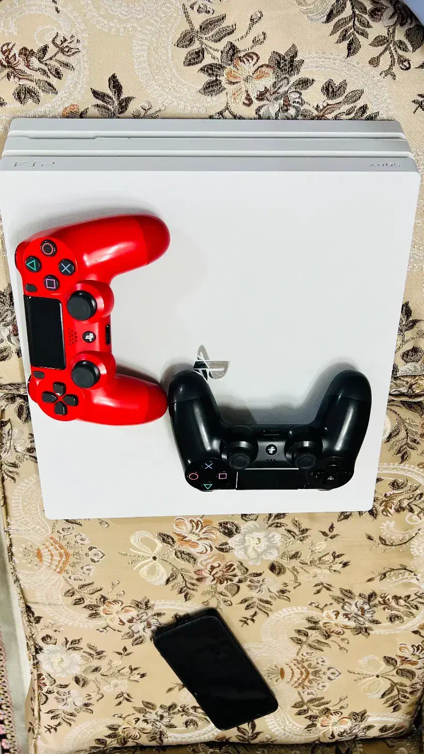 Ps4 pro|کنسول، بازی ویدئویی و آنلاین|ایرانشهر, |دیوار