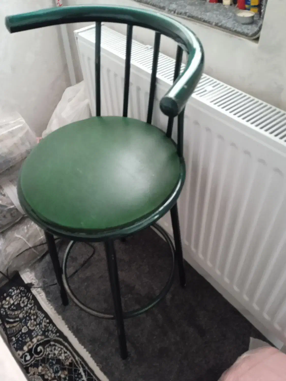 صندلی فلزی سالم|صندلی و نیمکت|شهریار, شهرک شاهد|دیوار