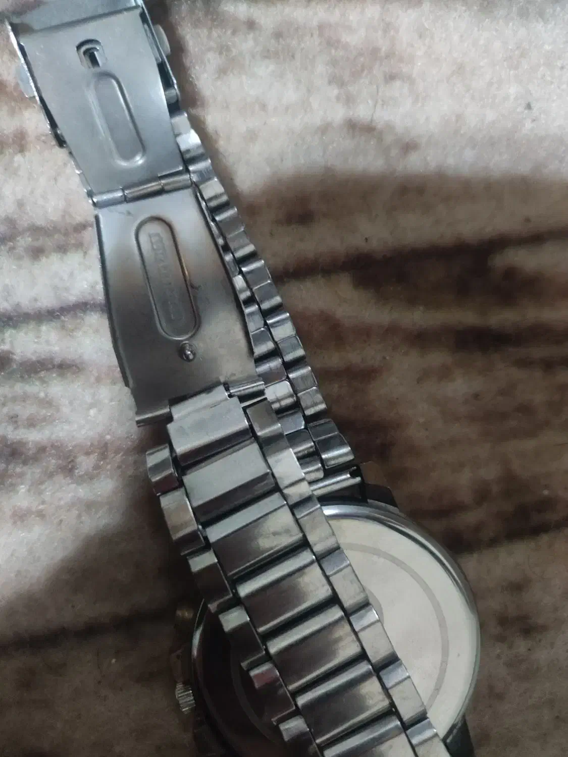 ساعت|ساعت|تربت جام, حافظ|دیوار