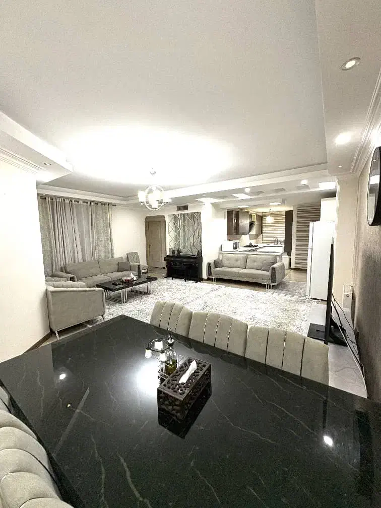 ۱۰۳ متر علی حسینی ۷ سال ساخت