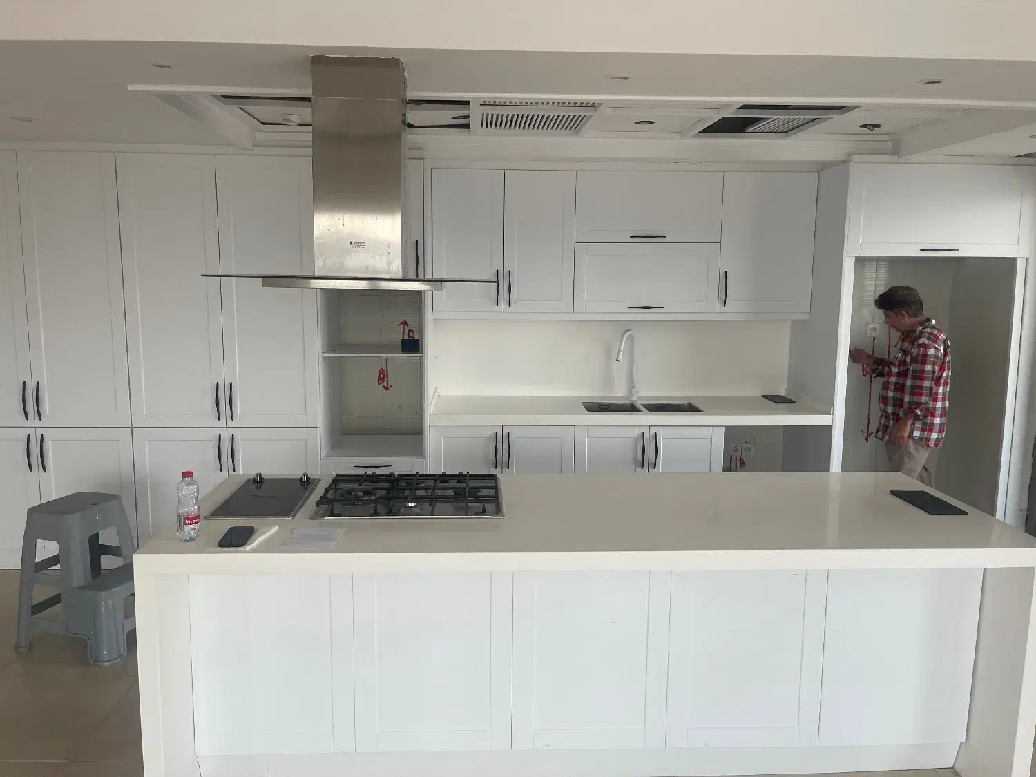 کابینت|مصالح و تجهیزات ساختمان|کیش, |دیوار