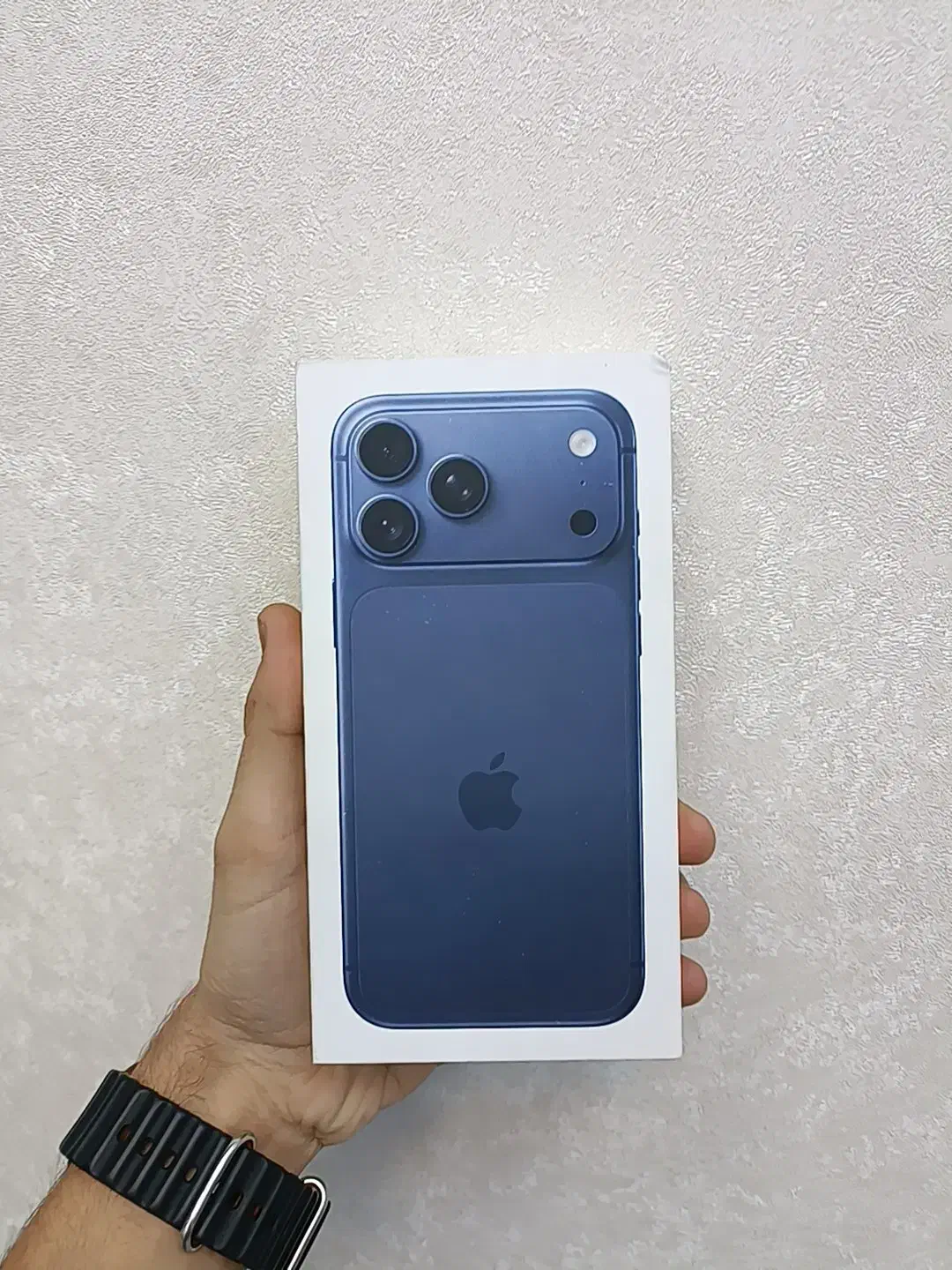 17promax/معاوضه و اقساطی|موبایل|اصفهان, گلزار|دیوار