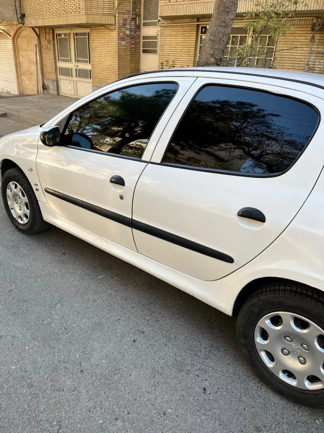 206 sd مدل ۹۱ v8|خودرو سواری و وانت|مشهد, دانشجو|دیوار