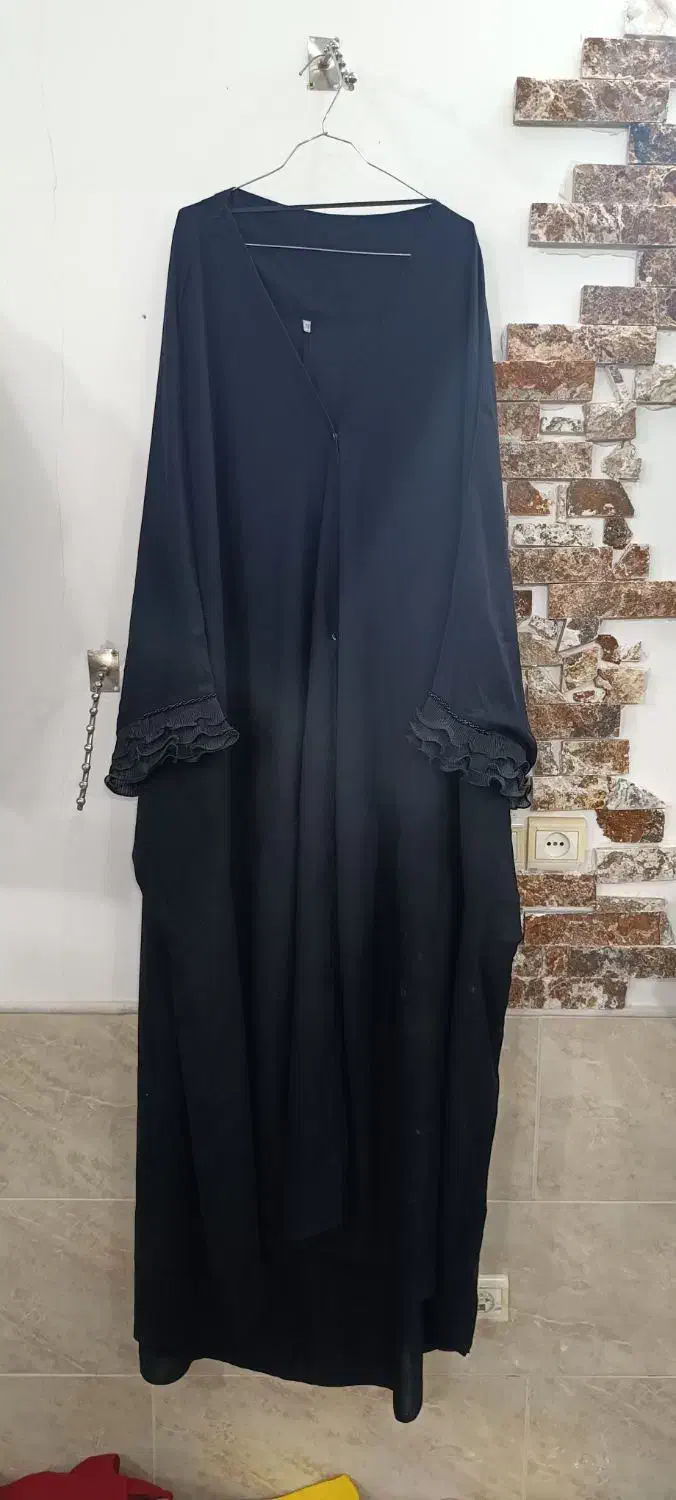 چادر عربی|لباس|قم, صدوق|دیوار