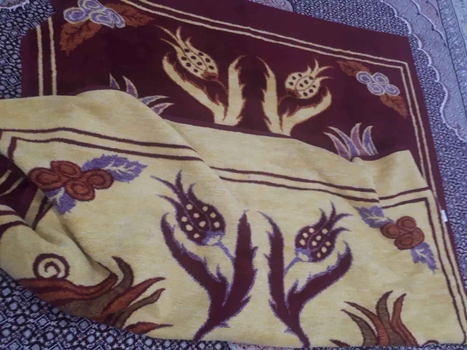 پتوی سالم|رختخواب، بالش، پتو|اردبیل, |دیوار