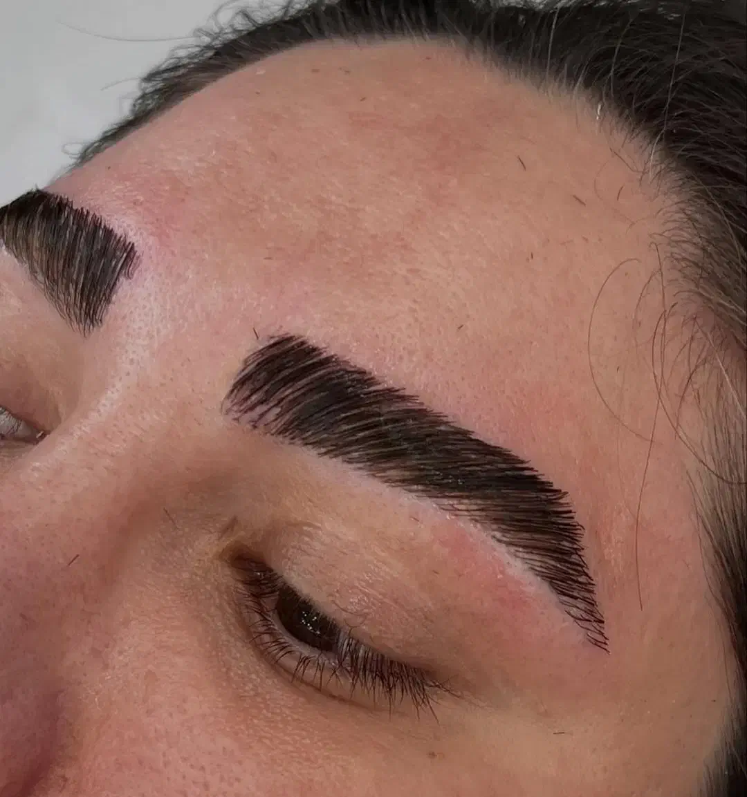 اصلاح تخصصی و لیفت و لمینت|خدمات آرایشگری و زیبایی|تربت جام, بیست متری منبع آب|دیوار