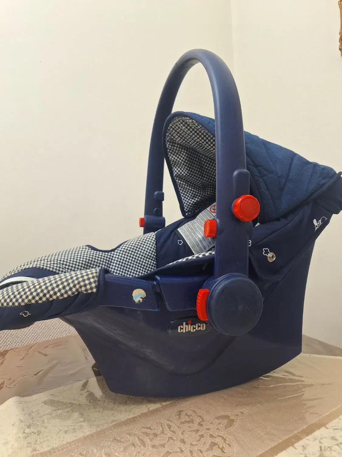 کریر مارک چیکو|کالسکه و لوازم جانبی|پردیس, فاز ۳|دیوار