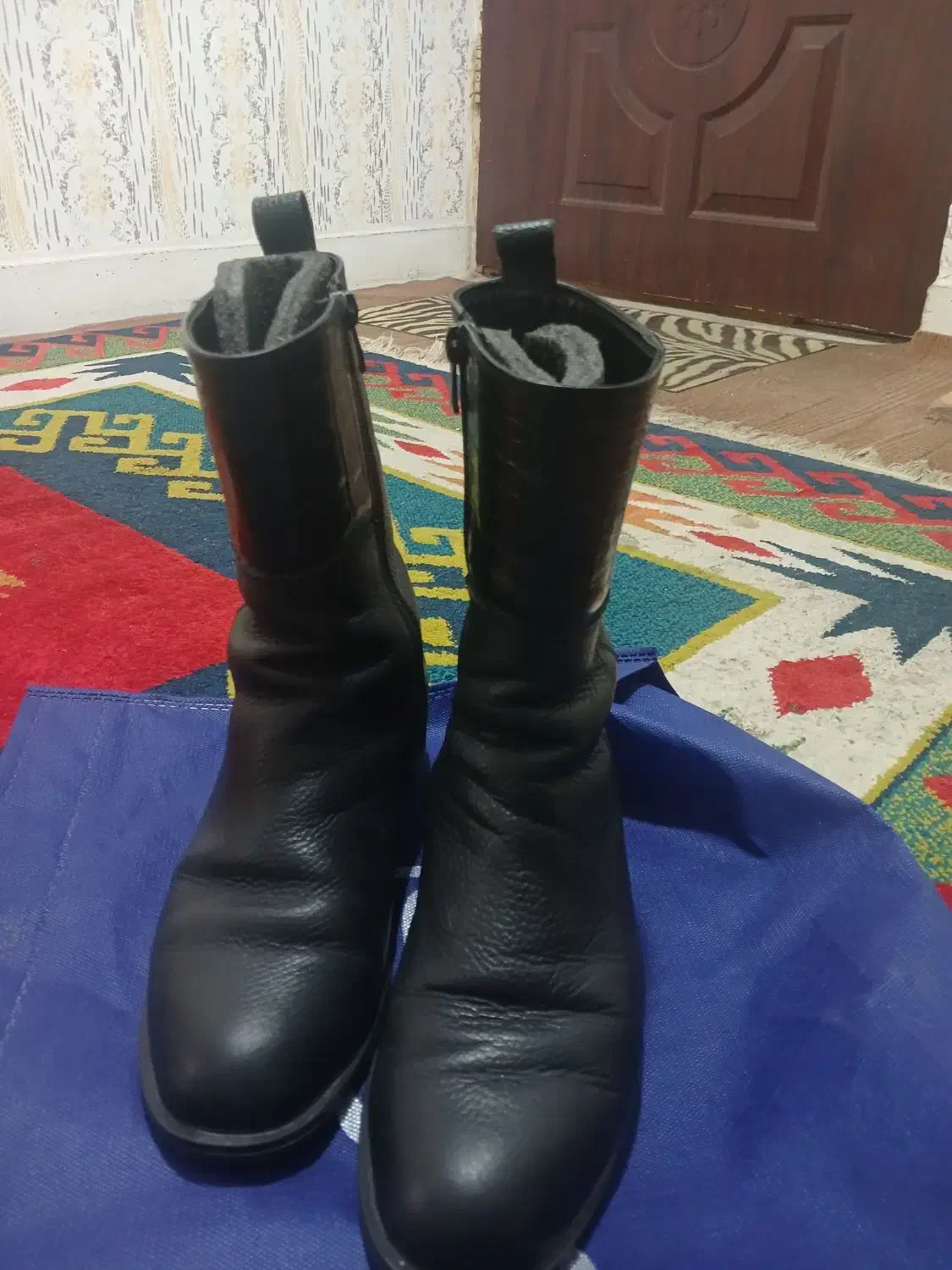 نیم بوت چرم طبیعی برندRw|کیف، کفش، کمربند|چالوس, |دیوار