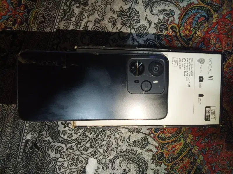 یک گوشی ووکال v1+ هیولا رام 8 خافظه 128|موبایل|آستارا, |دیوار