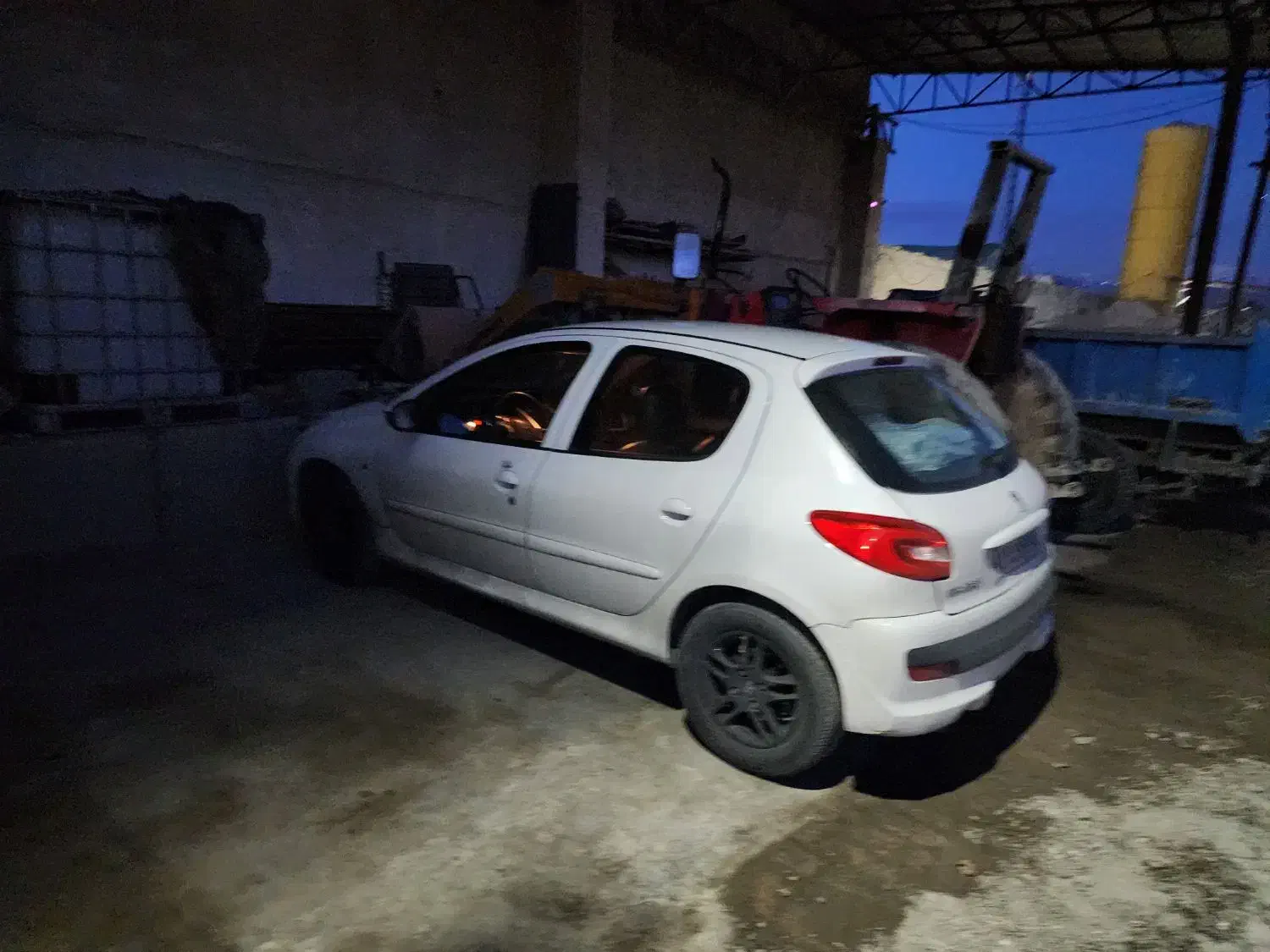 ۲۰۷ بیرنگ|خودرو سواری و وانت|کرج, فاز ۳ گوهردشت|دیوار