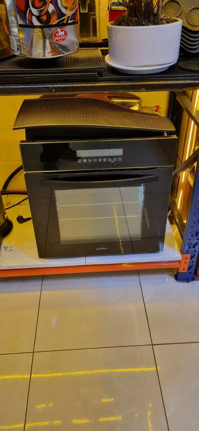 یخچال شو کیک|کافیشاپ و رستوران|سمنان, |دیوار