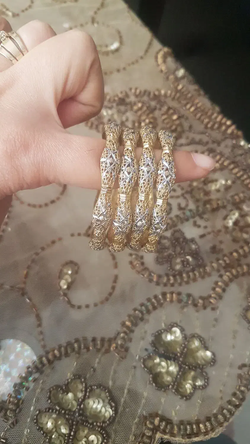 ۴عددالنگوی طلاروس رنگ ثابت بدون تغییرشماره۲هستن|بدلیجات|خوی, |دیوار